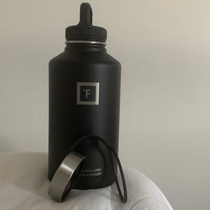 Iron Flask 64oz water bottle